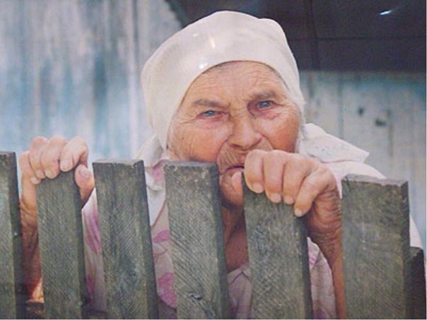 БАБУШКИНЫ СОВЕТЫ. 1) На брошенные вещи садится злой дух, вещи надо вешать. 2) Волосы и стриженные ...