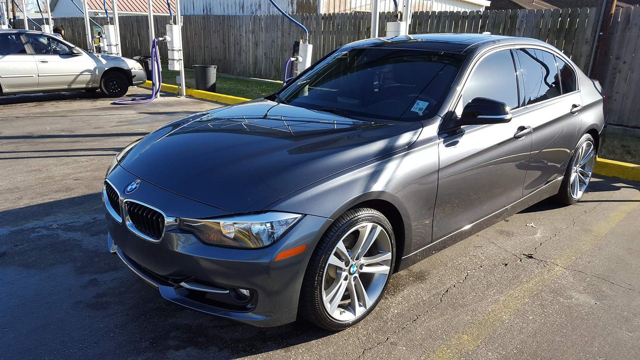  | BMW - 10  2016  00:10