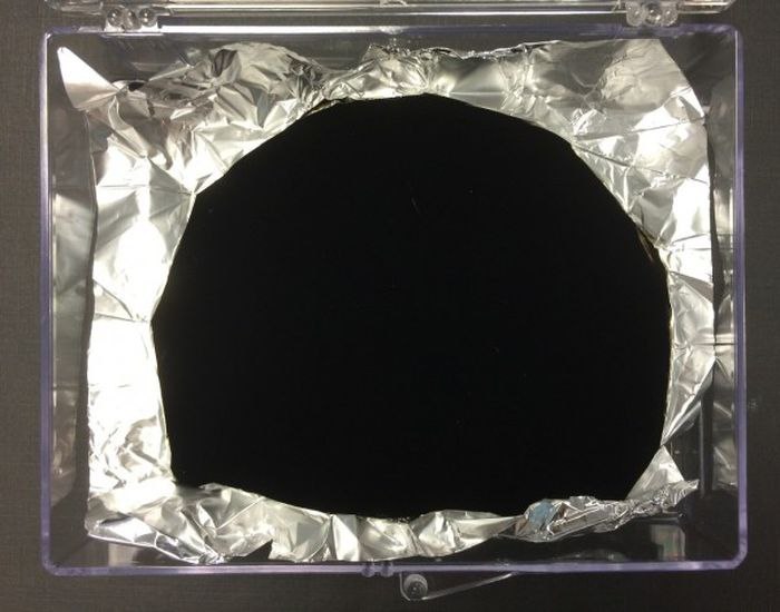 Vantablack      .   2014     ...