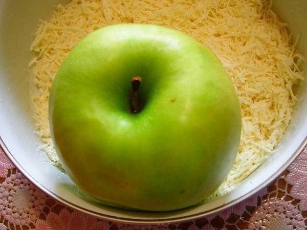Рыба по-гречески.ИнгредиентыРыба (хек, минтай, ледяная, судак) - 1кг.1 большое яблоко зеленых ... - 3