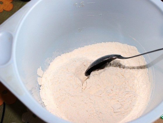 Апельсиновый торт с орехами и бананом (постный).Ингредиенты:Сахар коричневый — 0,5 стаканаМука ... - 3