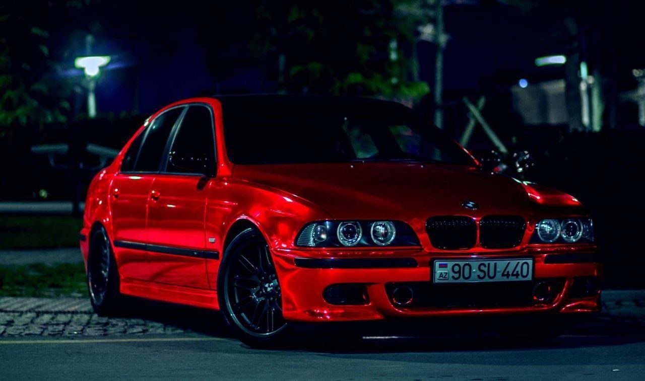 BMW (E39)