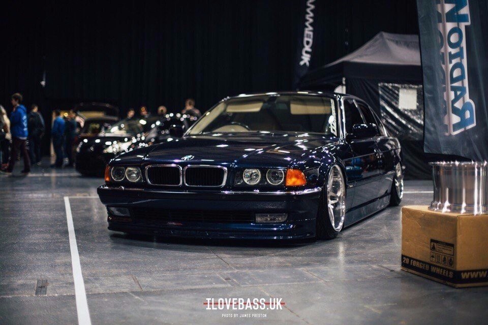 BMW E38