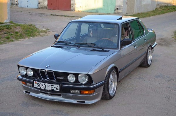 BMW e28