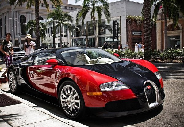 Bugatti   