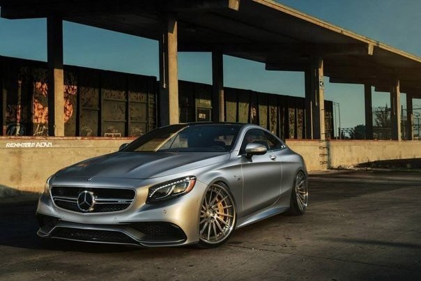 Mercedes-Benz S63 AMG Coupe