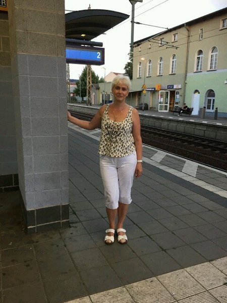 : , 62 ,     