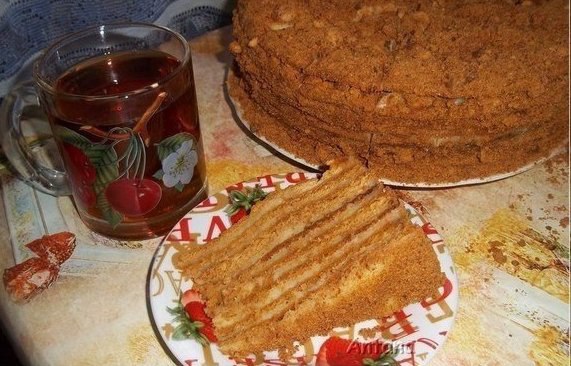 Медовик с заварным кремом - нежный, пропитанный, большой... Легко готовится, очень вкусный и ... - 4