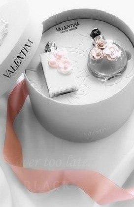 Наверно, любовь – это просто безумная нежность. Воздушная, лёгкая дымка сердечного трепета. Почти ... - 6