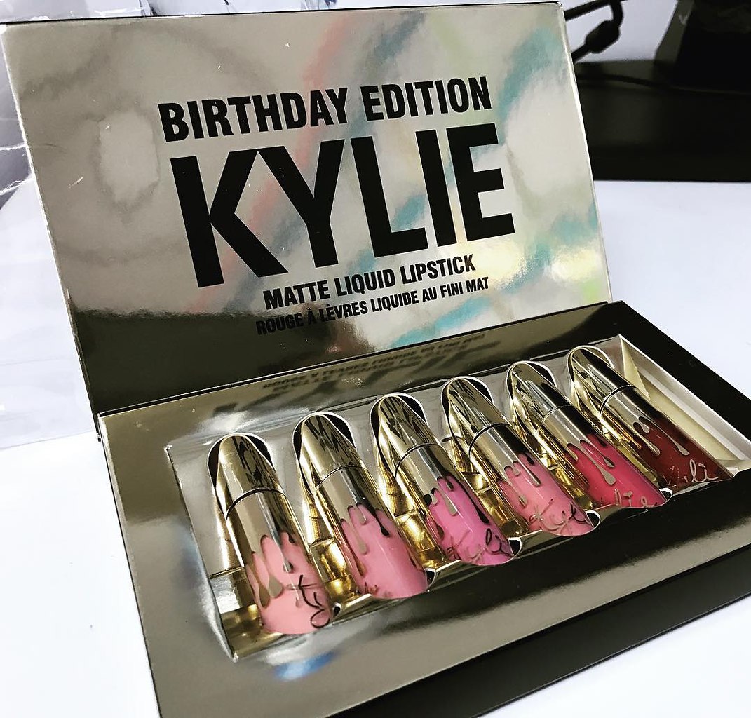   !! ,   !    KYLIE BIRTHDAY ... - 7