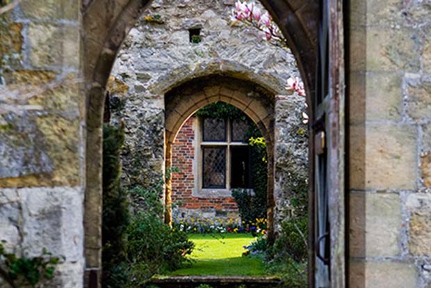 Amberley Castle.Западный Суссекс, Великобритания.Замок Amberley Castle уже несколько столетий ...