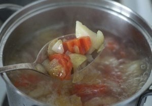 Сырный суп (с плавленным сырком) с курицей .Ингредиенты: Куриная грудка — 1-2 шт. Картофель — 2-3 ... - 5