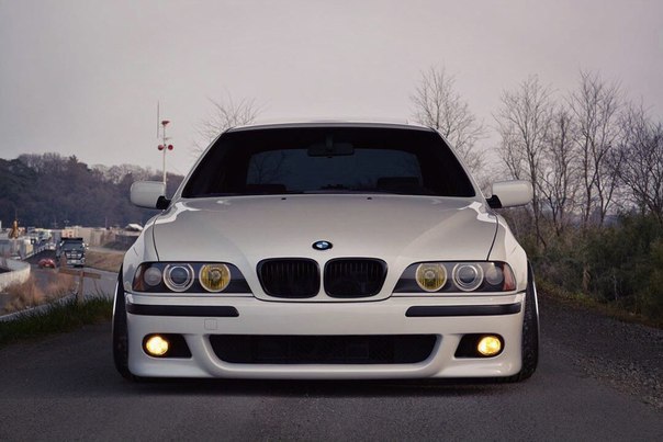 BMW 5 Series E39