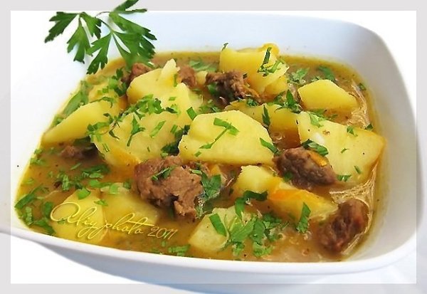 Жаркое по-домашнему.Получается очень вкусно!Курицу порезать средне (у меня было 2 окорочка)Поджарить ...