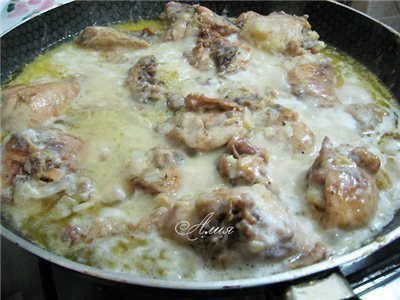 Гедлибже (курица в сметане по-кабардински).Курочку почистить, разобрать по суставам (не рубить), ... - 8