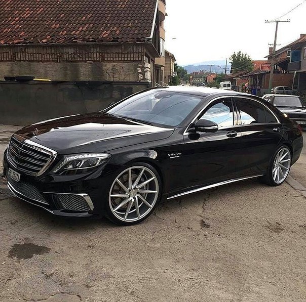 Mercedes-Benz S65 AMG