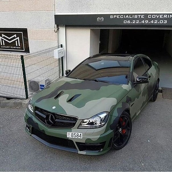 Mercedes-Benz C63 AMG Coupe