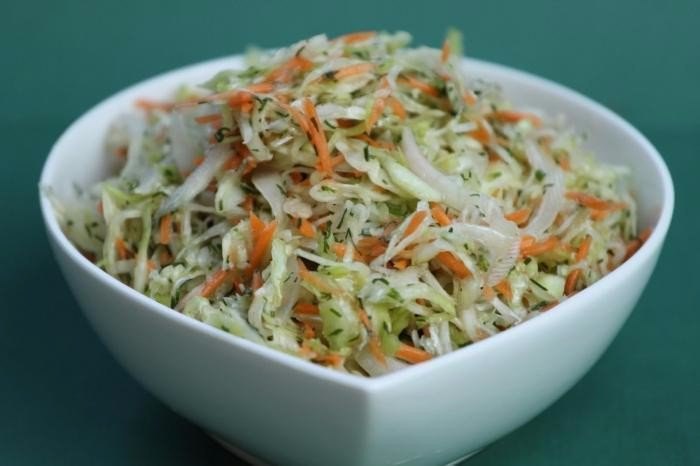 Остренькая капуста быстрого приготовления. Капуста получается очень вкусной и моментально ...