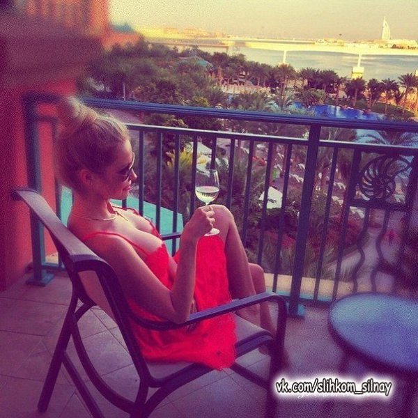 У работы есть три плюса: пятница, зарплата и отпуск