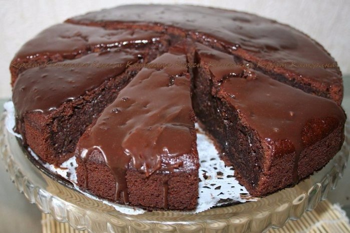 САМЫЙ ВКУСНЫЙ ШОКОЛАДНЫЙ ТОРТ. ИНГРЕДИЕНТЫ: 2 стакана муки 2 стакана сахара 3/4 стакана несладкого ...