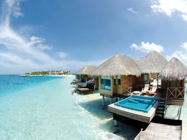    .  Huvafen Fushi - 6