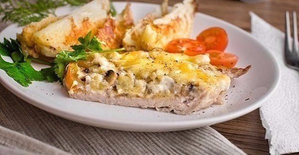 Мясо по-купечески с грибами. Мясо по-купечески с грибами — это очень вкусный рецепт приготовления ...
