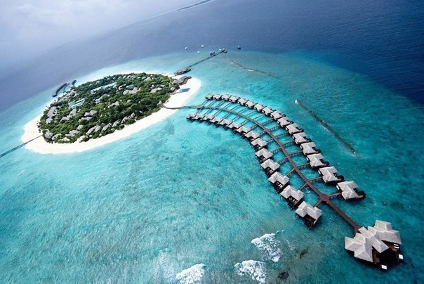    .  Huvafen Fushi