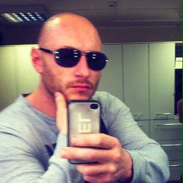 Alex, , 47 