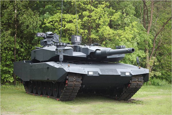 Leopard 2A7+.     Leopard