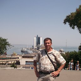Олег, 47, Кременная