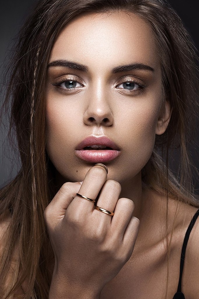 Retouch: [id47449711| ] - 4
