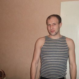 Виктор, 36, Докучаевск