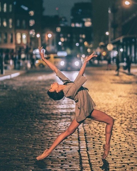 Танцоры балета на улицах Нью-Йорка. Прекрасные работы фотографа Омара Роблеса! - 4