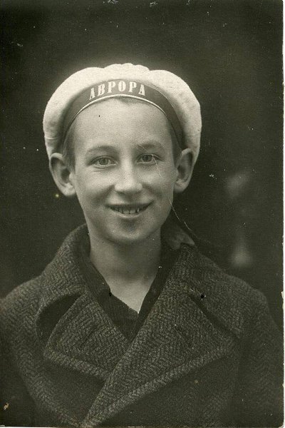 Р. ИЗ ЖИЗНИ... ВЛАДИМИР БАСОВ!!! "..Однажды Владимир Павлович Басов, тогда еще молодой и никому ...