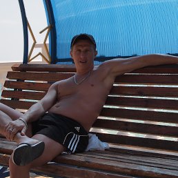 Denis, ������, 44 ����