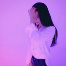 Karina, �����, 33 ����