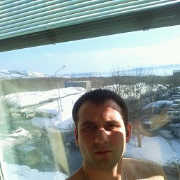 Artem, 33 , -