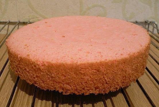 Пирог из киселя.Пирог получается вкусным, рассыпчатым и просто тает во рту. Мы его съели буквально ... - 5