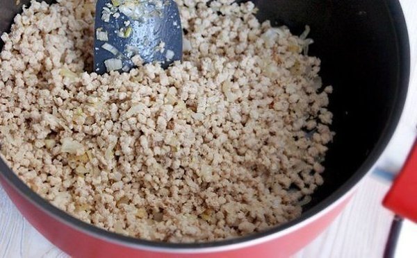 Вермишелевая запеканка с мясом (как в детском саду).Ингредиенты:- 2 чашки вермишели- кусочек ... - 3