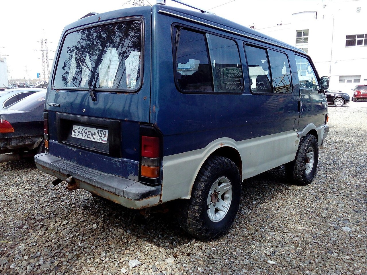 Аксессуары на Mazda Bongo Friendee в Краснодаре