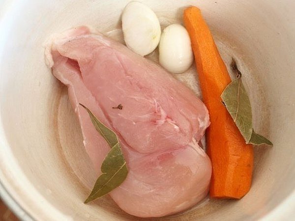 САЛАТ ИЗ ПЕКИНКИ И КУРИЦЫ.Должн быть в копилке у каждой хозяйки Сегодня предлагаем вашему вниманию ... - 2