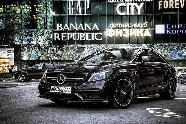 Mercedes-Benz CLS63 AMG