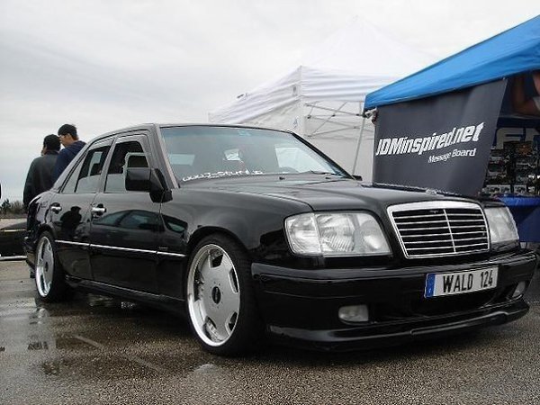 Mercedes-Benz W124 Wald