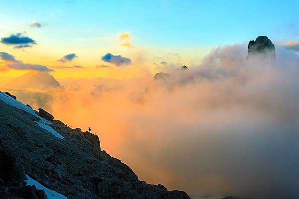 Крошечные люди и величественная природа