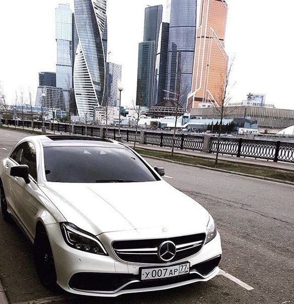 Mercedes-Benz CLS63 AMG