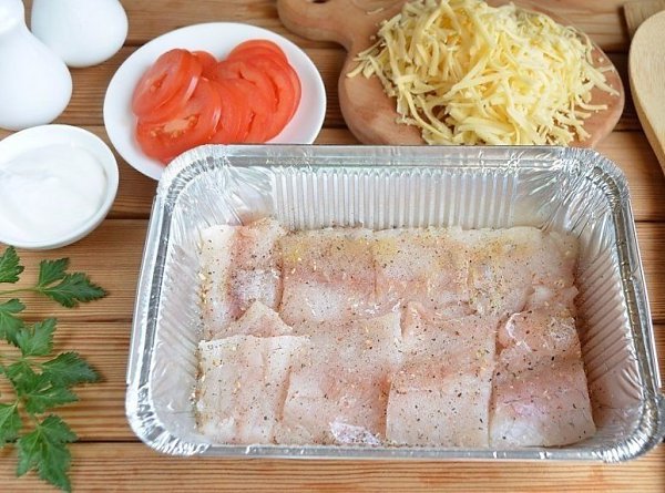 РЫБА ПО-ФРАНЦУЗСКИ К УЖИНУ.Вкусно, быстро и просто Ингредиенты: Рыба — 500-600 Грамм Сыр — 100 Грамм ... - 3