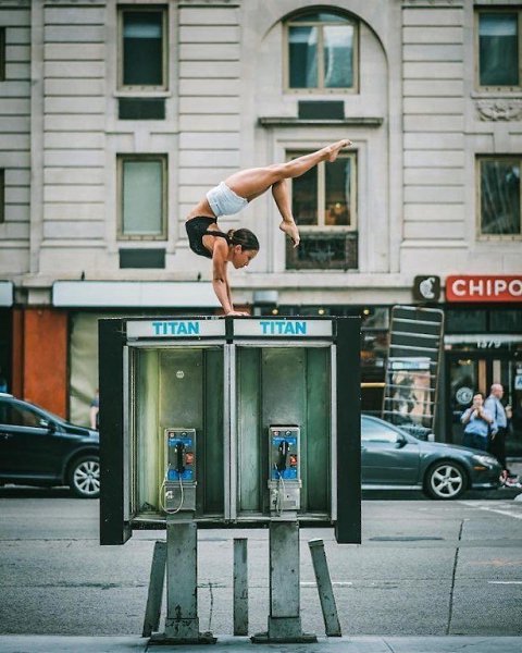 Танцоры балета на улицах Нью-Йорка. Прекрасные работы фотографа Омара Роблеса! - 2