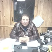 Artur, 62 , -