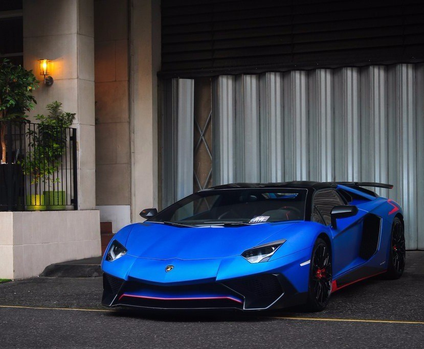 Lamborghini Aventador