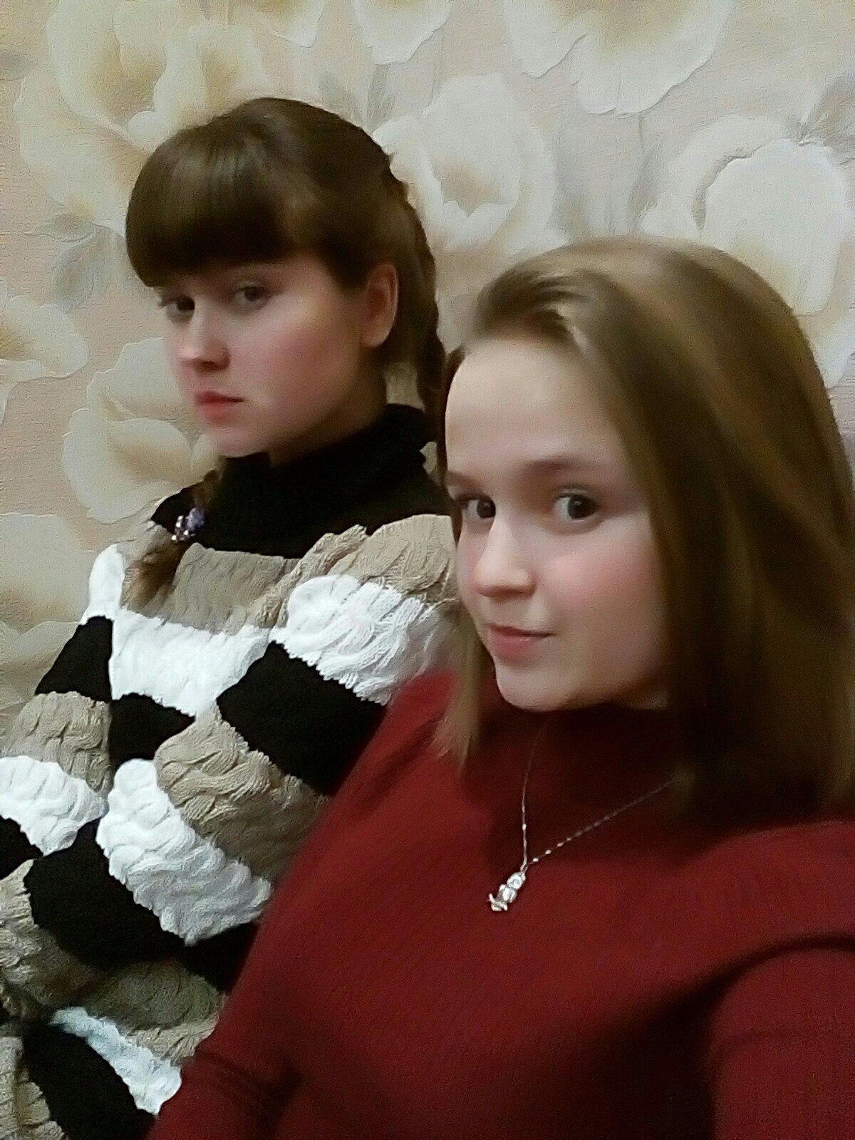  )))